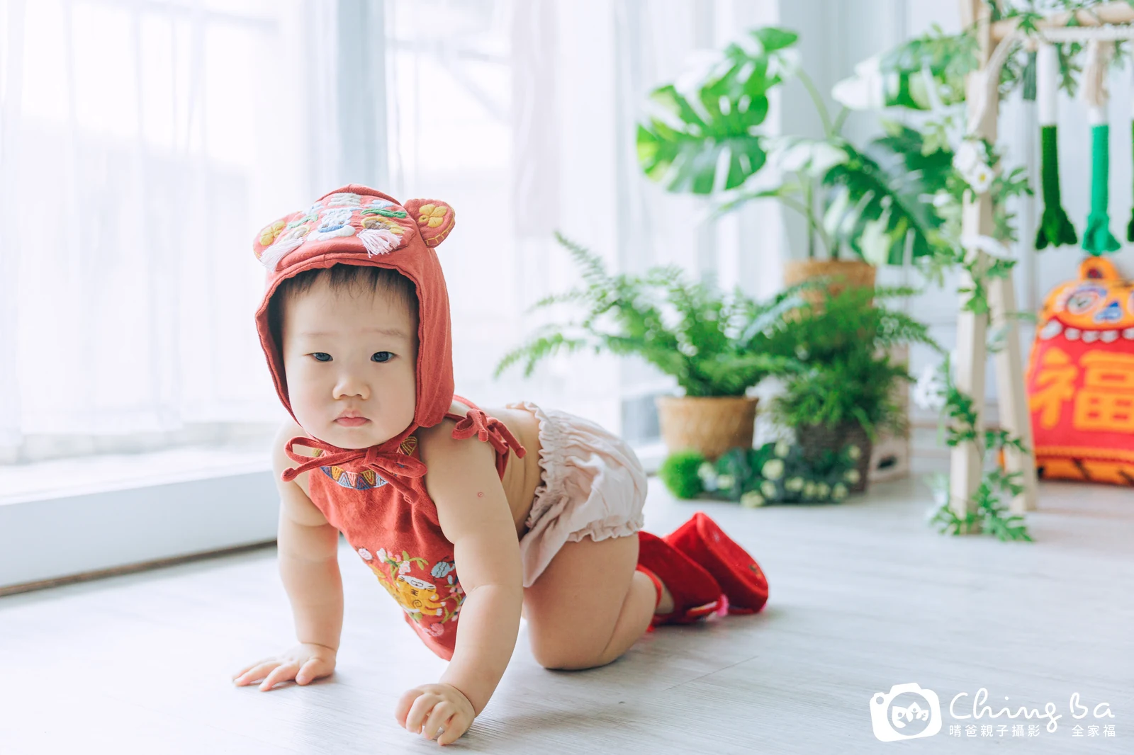 閎ㄟ周歲抓周儀式的紀錄（2022 年夏季・假日場）