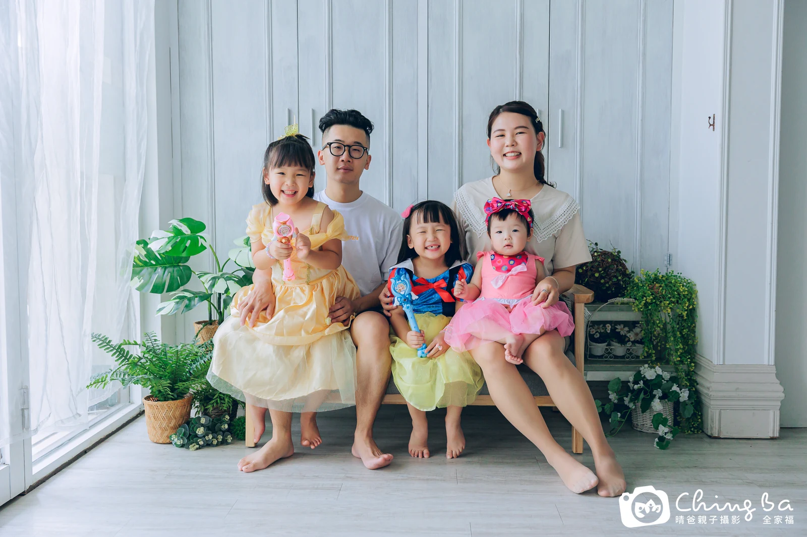 安 1 歲寶貝 台中小家庭抓周紀念照｜晴爸親子攝影