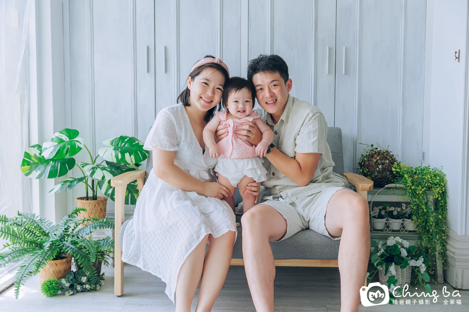 西打的台中小家庭抓周拍攝現場