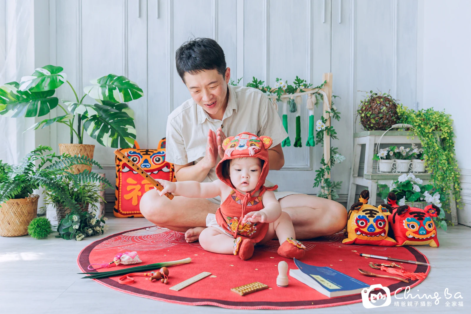 西打在台中拍小家庭抓周的珍貴一刻