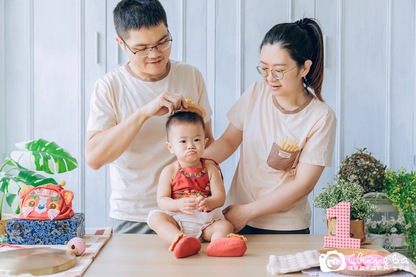 旨的台中小家庭抓周拍攝現場