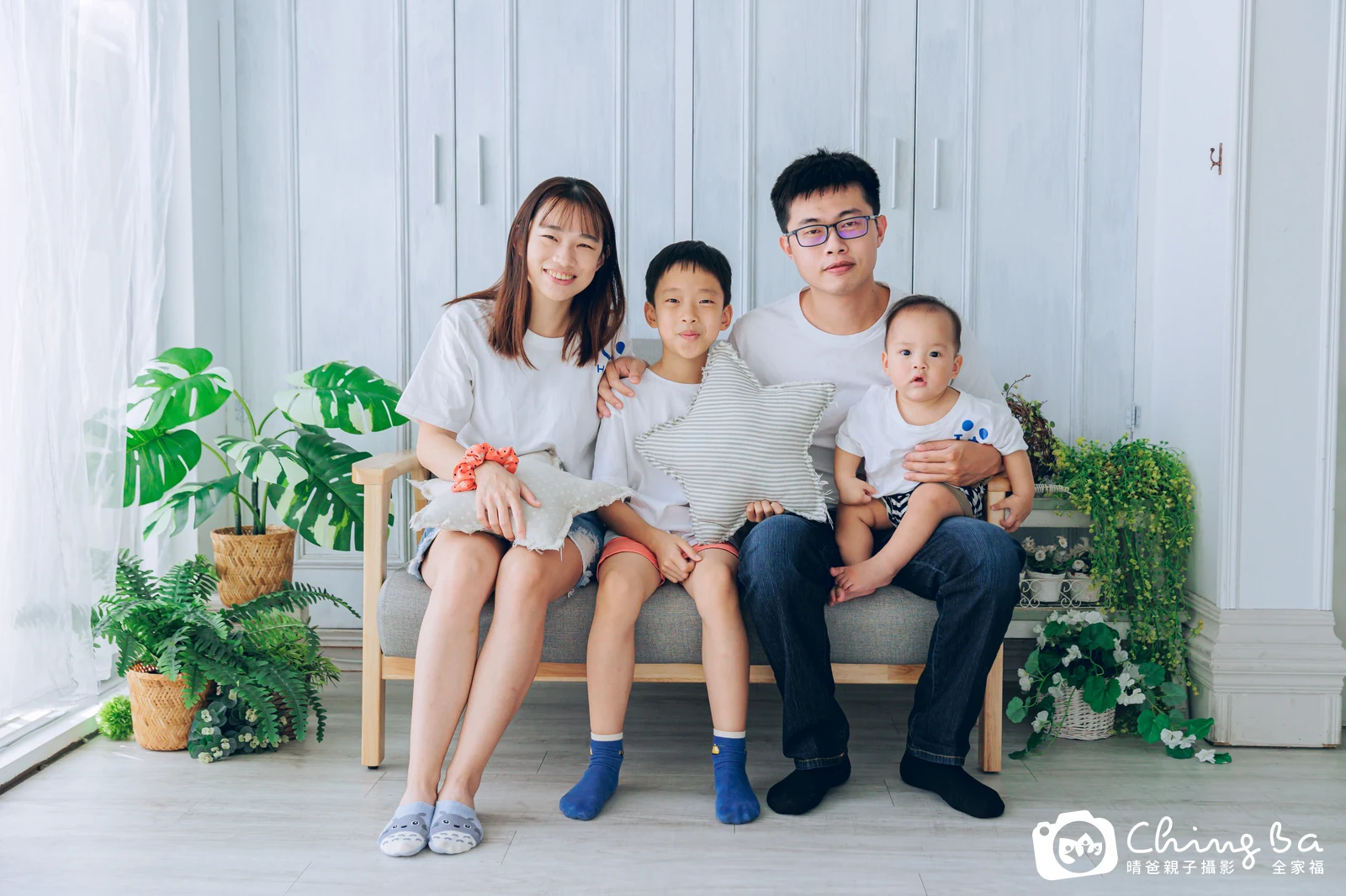 逵逵 1 歲寶貝 台中小家庭抓周紀念照｜晴爸親子攝影