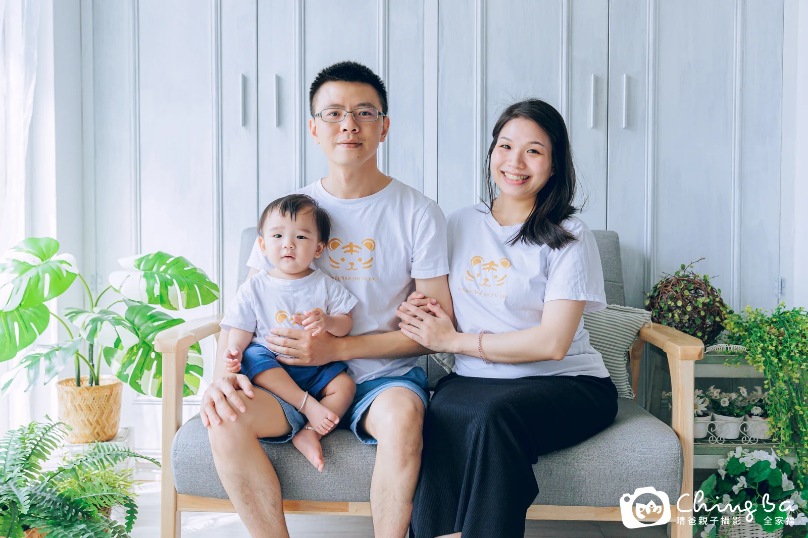 小旭 約 1 歲寶貝 台中小家庭抓周紀念照｜晴爸親子攝影