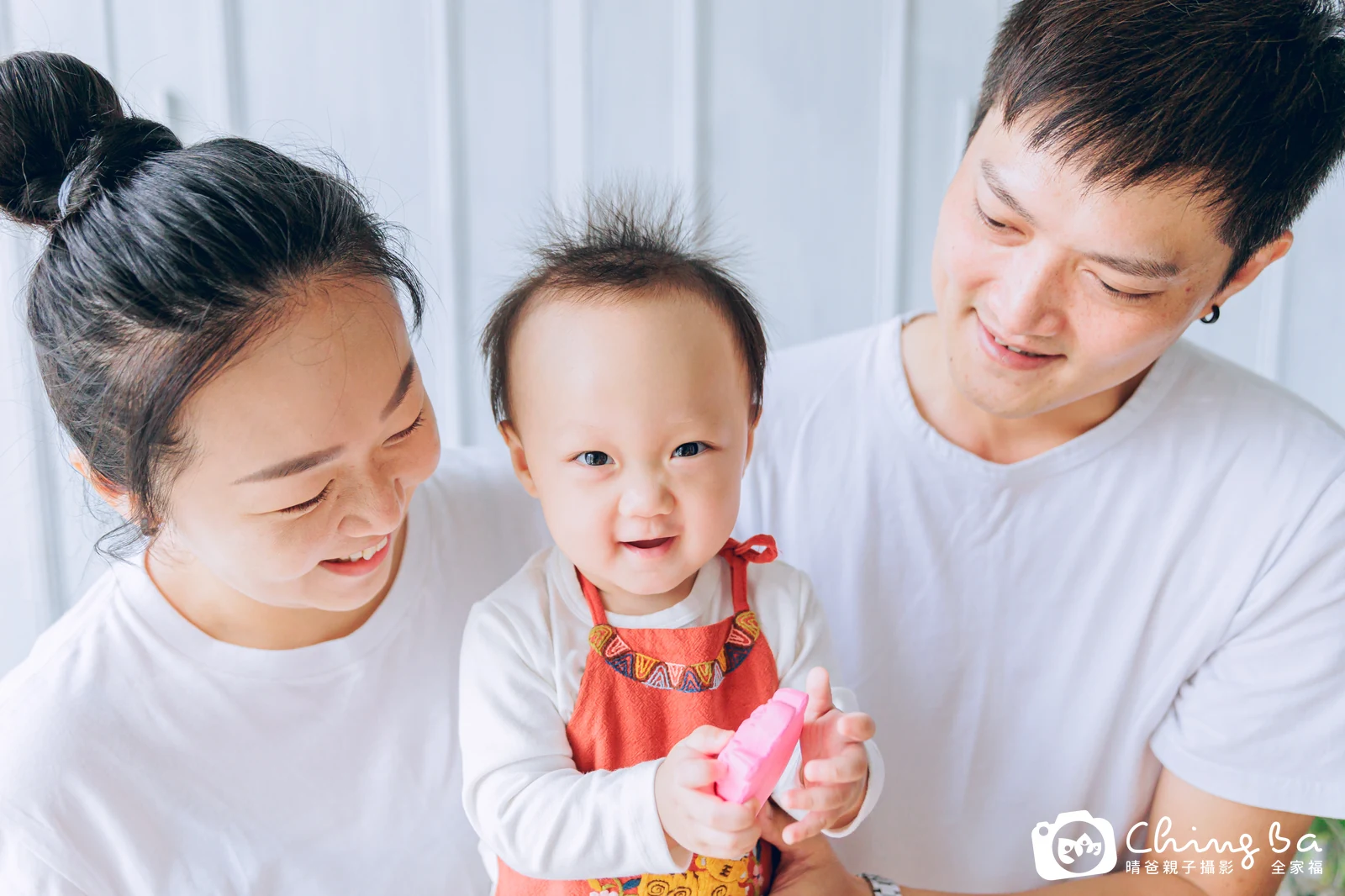 輔的台中小家庭抓周拍攝現場