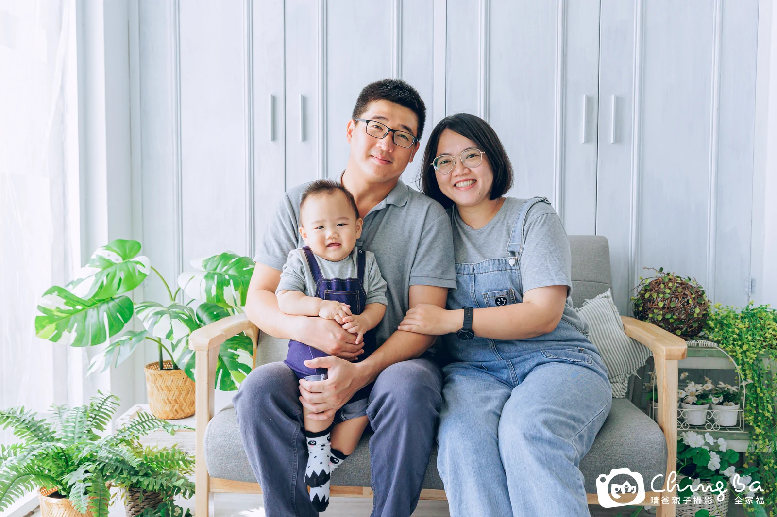 名名 1 歲 1 個月寶貝 台中小家庭抓周紀念照｜晴爸親子攝影