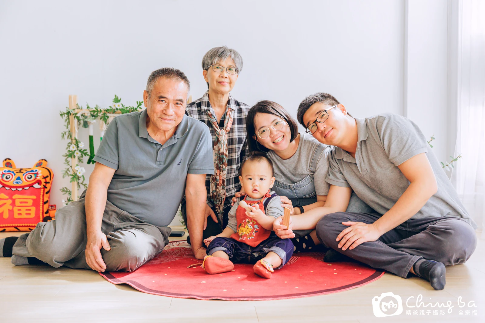 名名周歲抓周儀式的紀錄（2022 年冬季・假日場）
