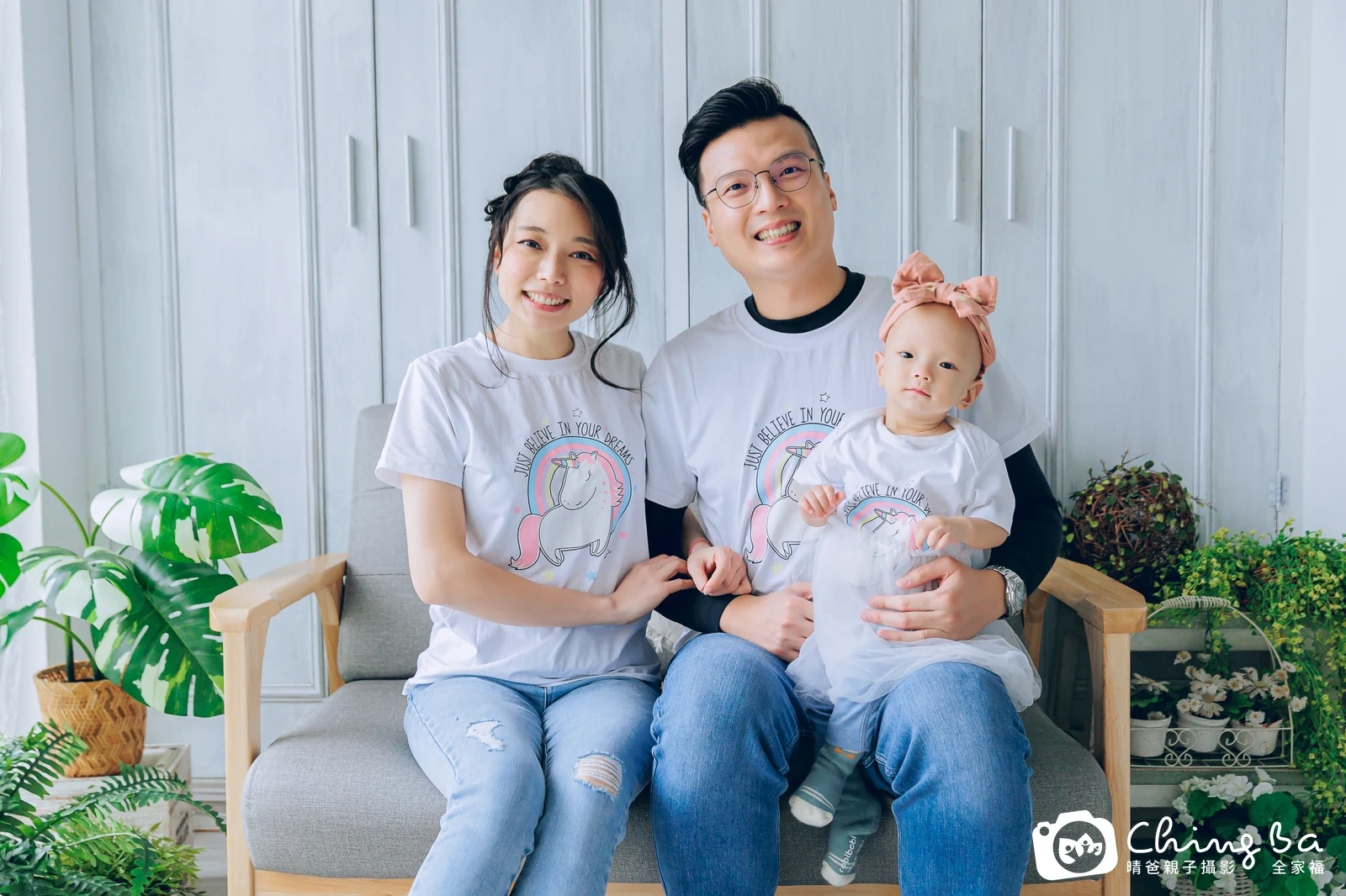 奈奈 1 歲寶貝 台中小家庭抓周紀念照｜晴爸親子攝影