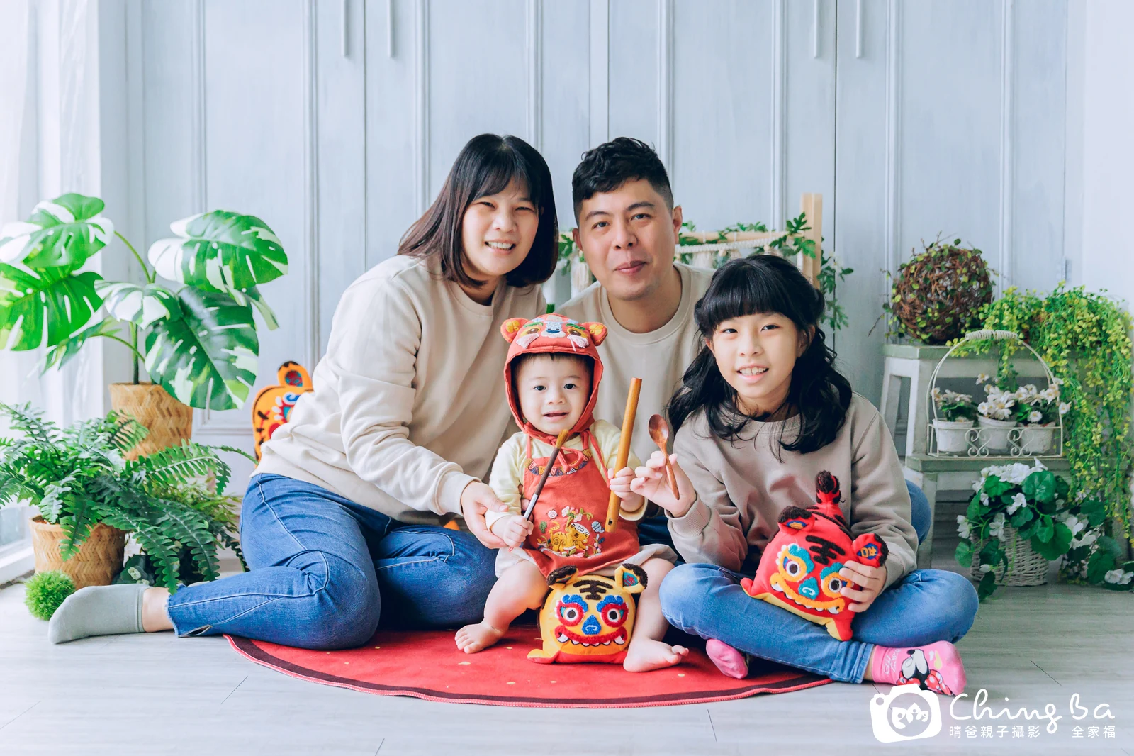 萌仔寶貝滿周歲抓周