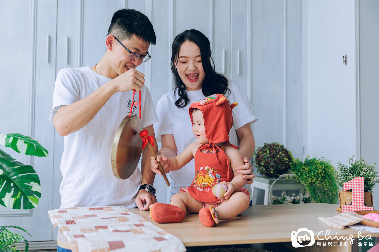 妞妞在台中拍小家庭抓周的珍貴一刻