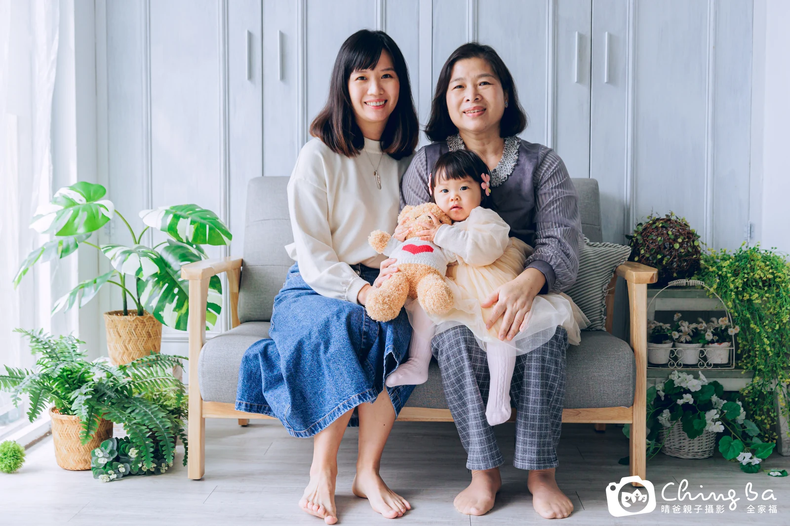 安寶 1 歲寶貝 台中小家庭抓周紀念照｜晴爸親子攝影