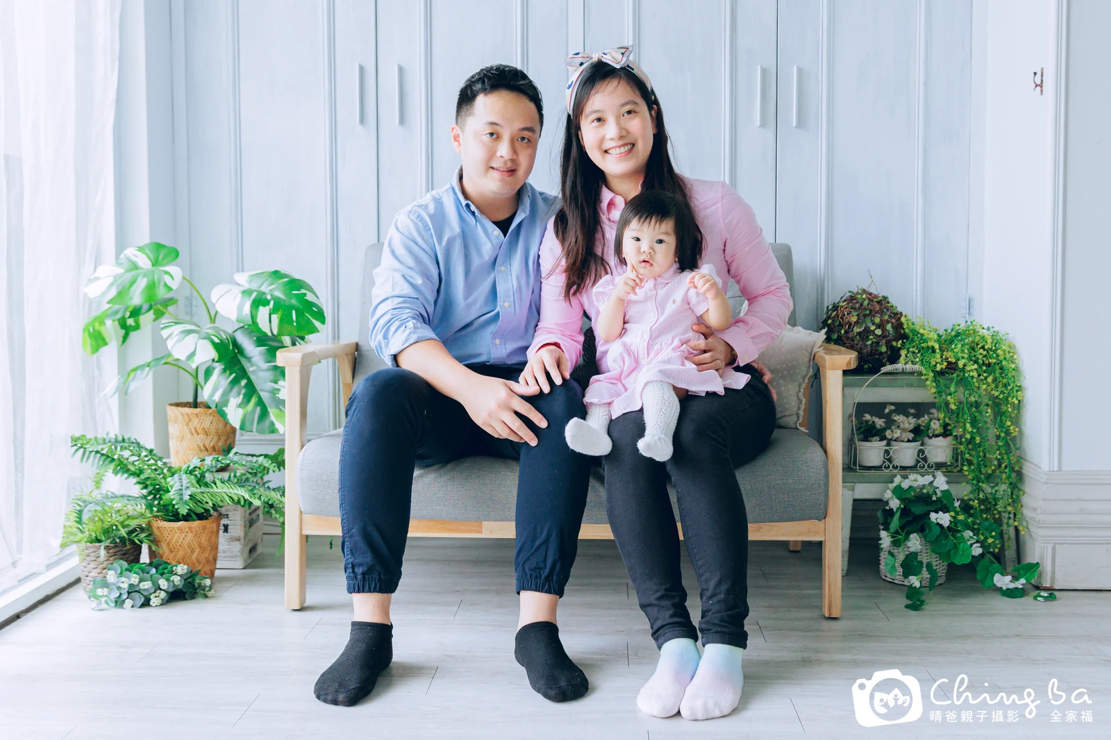 小璦 約 1 歲寶貝 台中小家庭抓周紀念照｜晴爸親子攝影