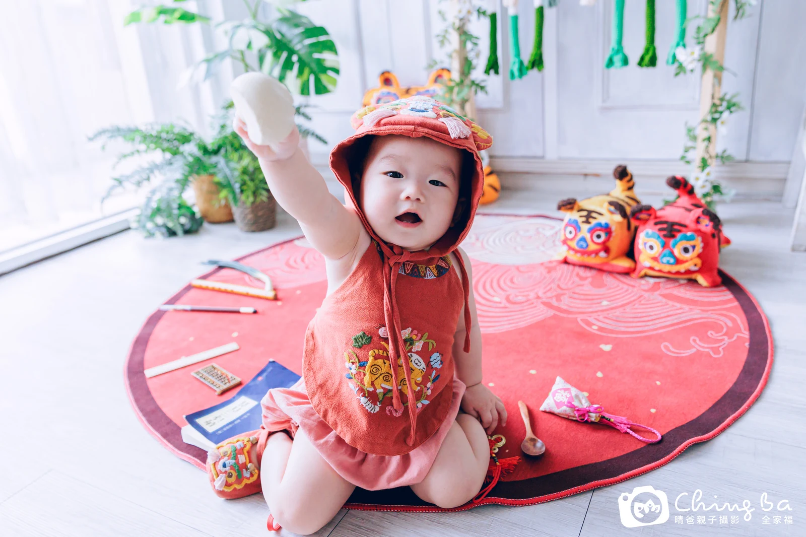小菠蘿的抓周時光——晴爸親子攝影