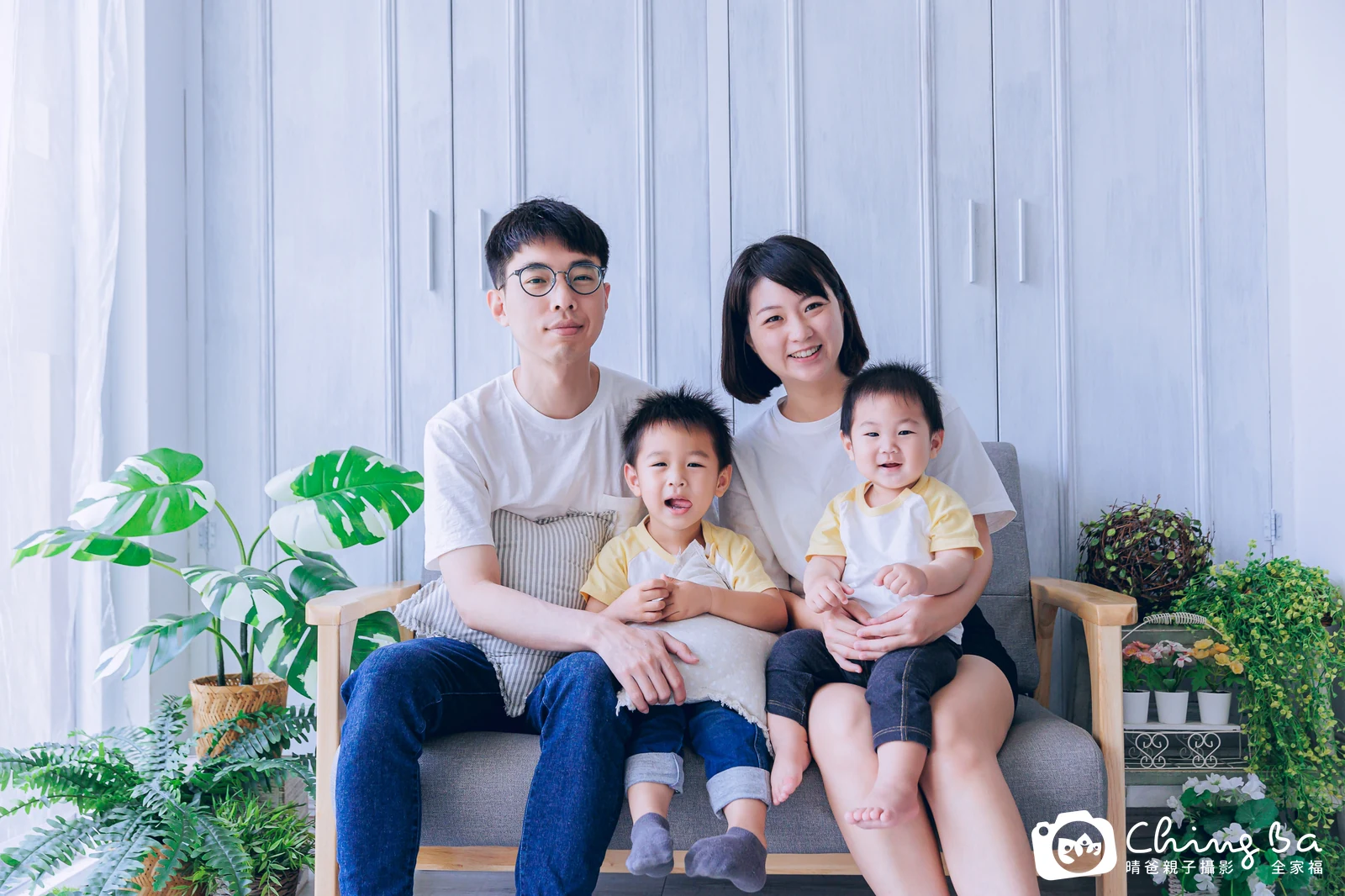 威威 1 歲寶貝 台中小家庭抓周紀念照｜晴爸親子攝影