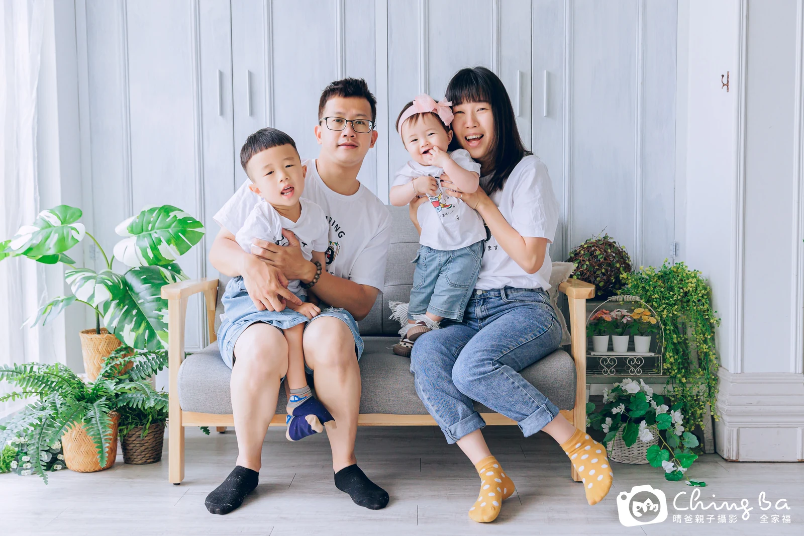 昕的台中小家庭抓周拍攝現場