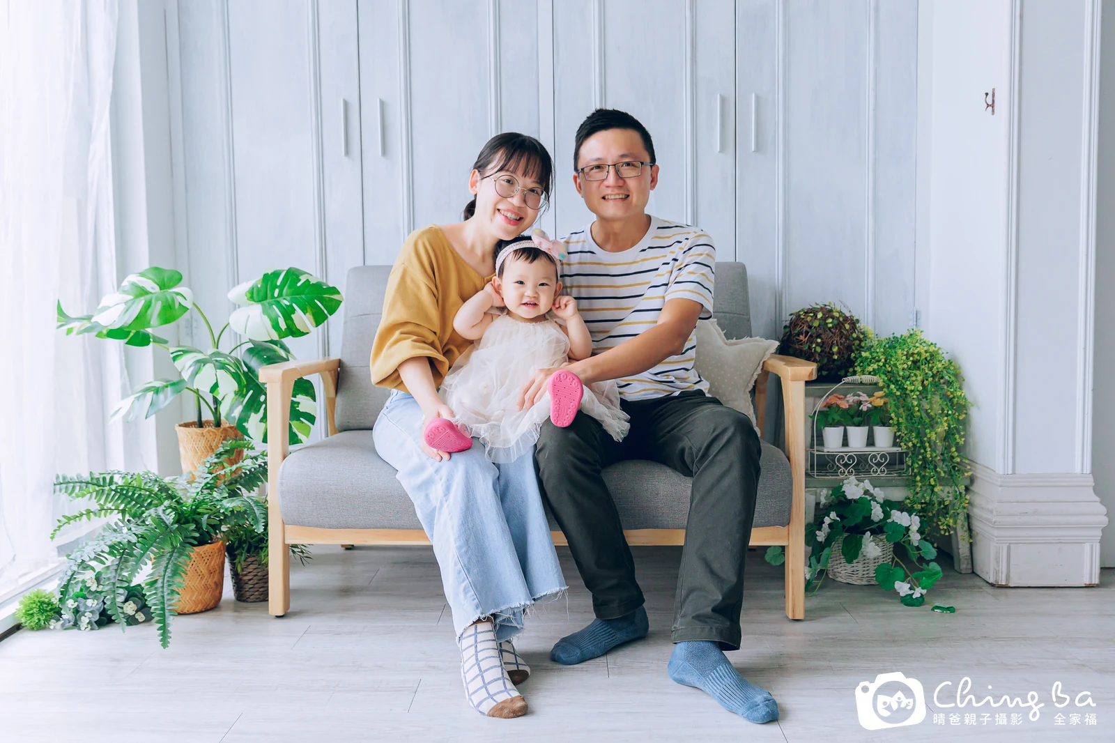 芯芯 約 1 歲寶貝 台中小家庭抓周紀念照｜晴爸親子攝影