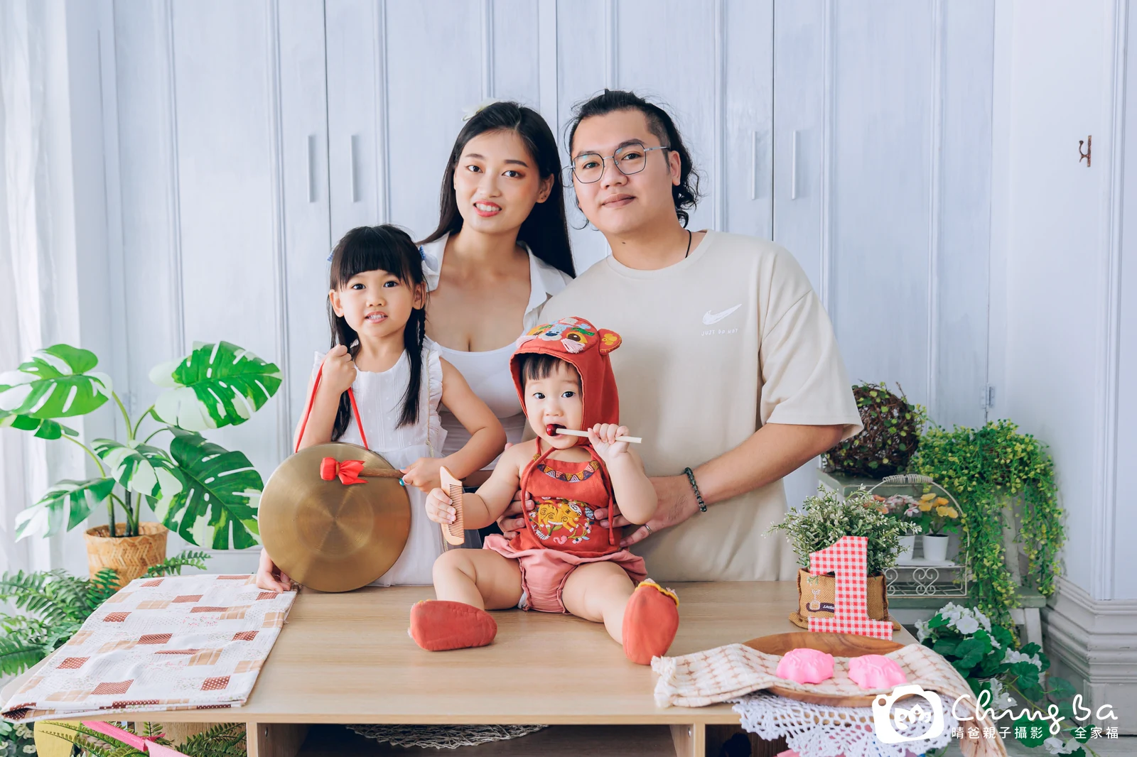 童童在台中拍小家庭抓周的珍貴一刻