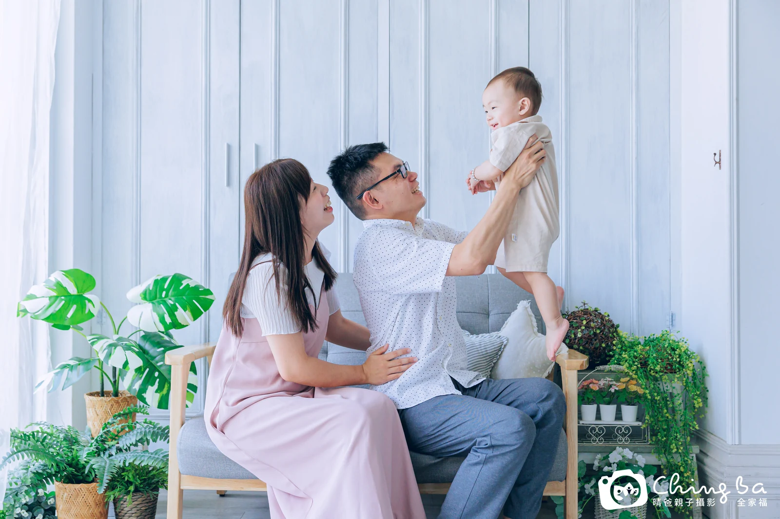 羅小寶 1 歲寶貝 台中小家庭抓周紀念照｜晴爸親子攝影