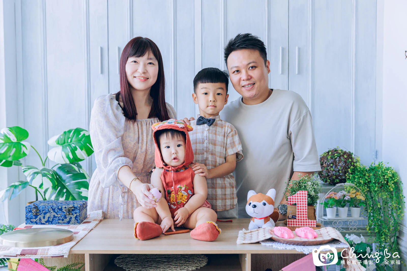 溦溦在台中拍小家庭抓周的珍貴一刻