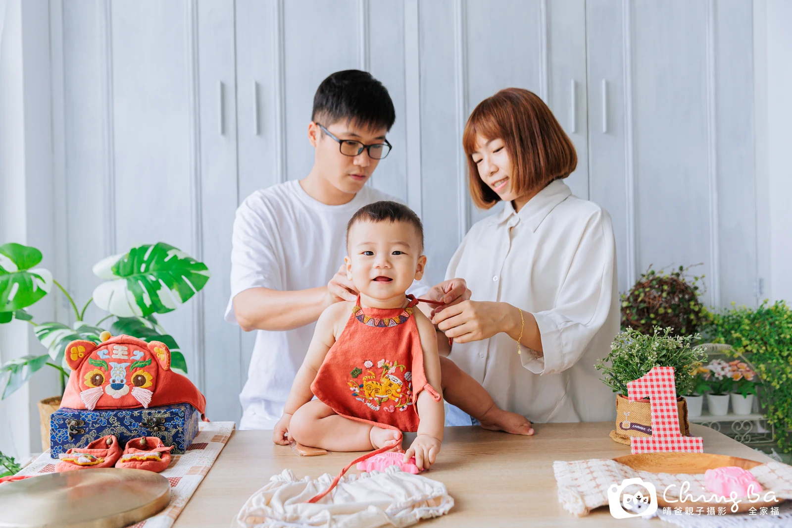 皓皓 1 歲寶貝 台中小家庭抓周紀念照｜晴爸親子攝影
