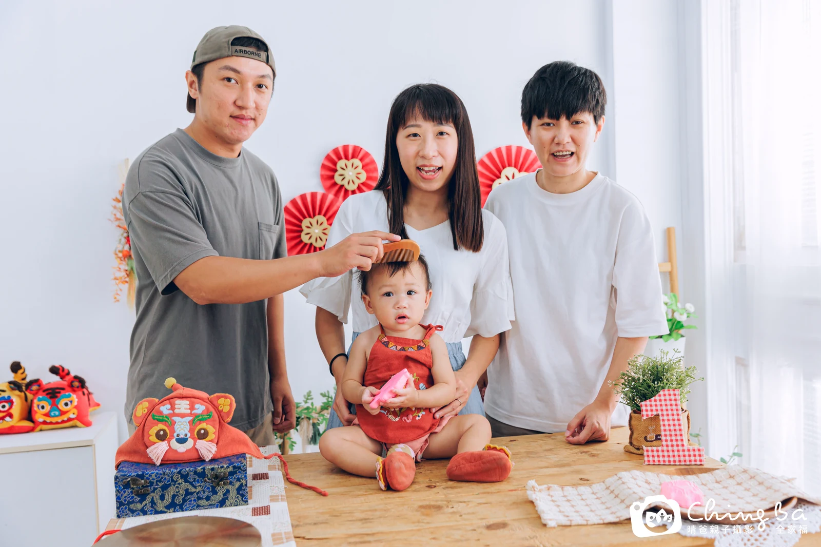 Mia在台中拍小家庭抓周的珍貴一刻