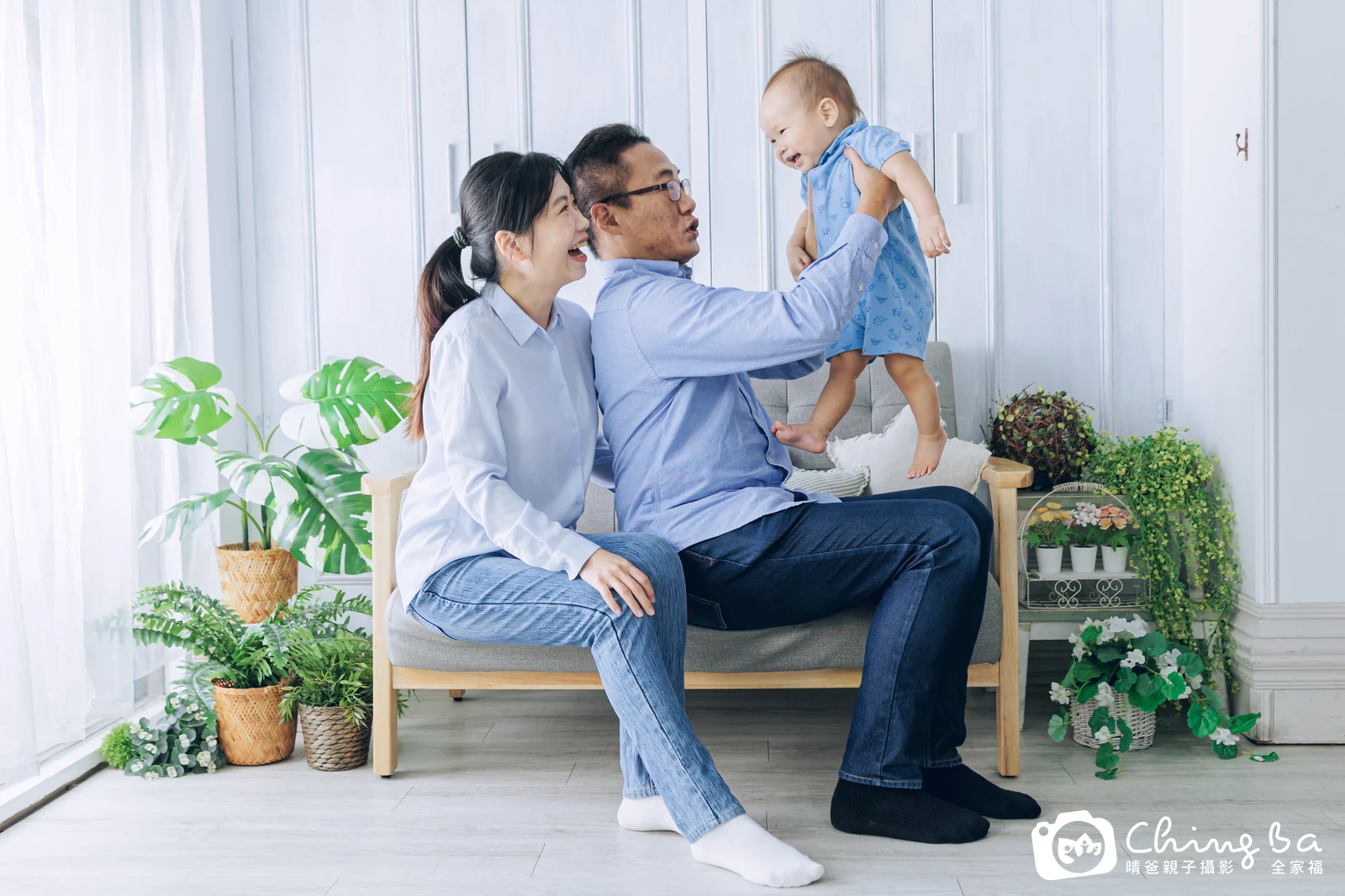 小波 1 歲寶貝 台中小家庭抓周紀念照｜晴爸親子攝影