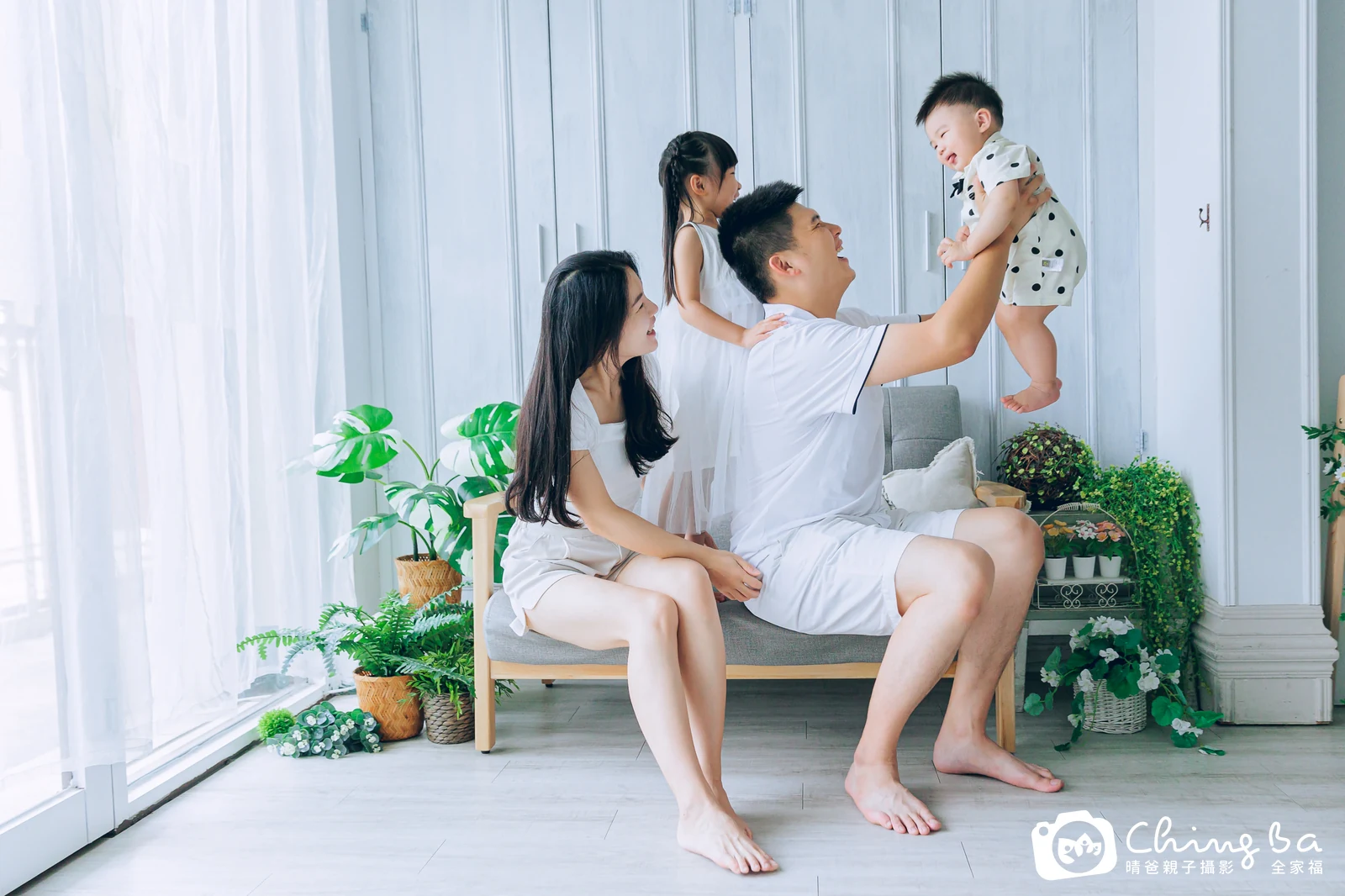 宬宬 1 歲寶貝 台中小家庭抓周紀念照｜晴爸親子攝影
