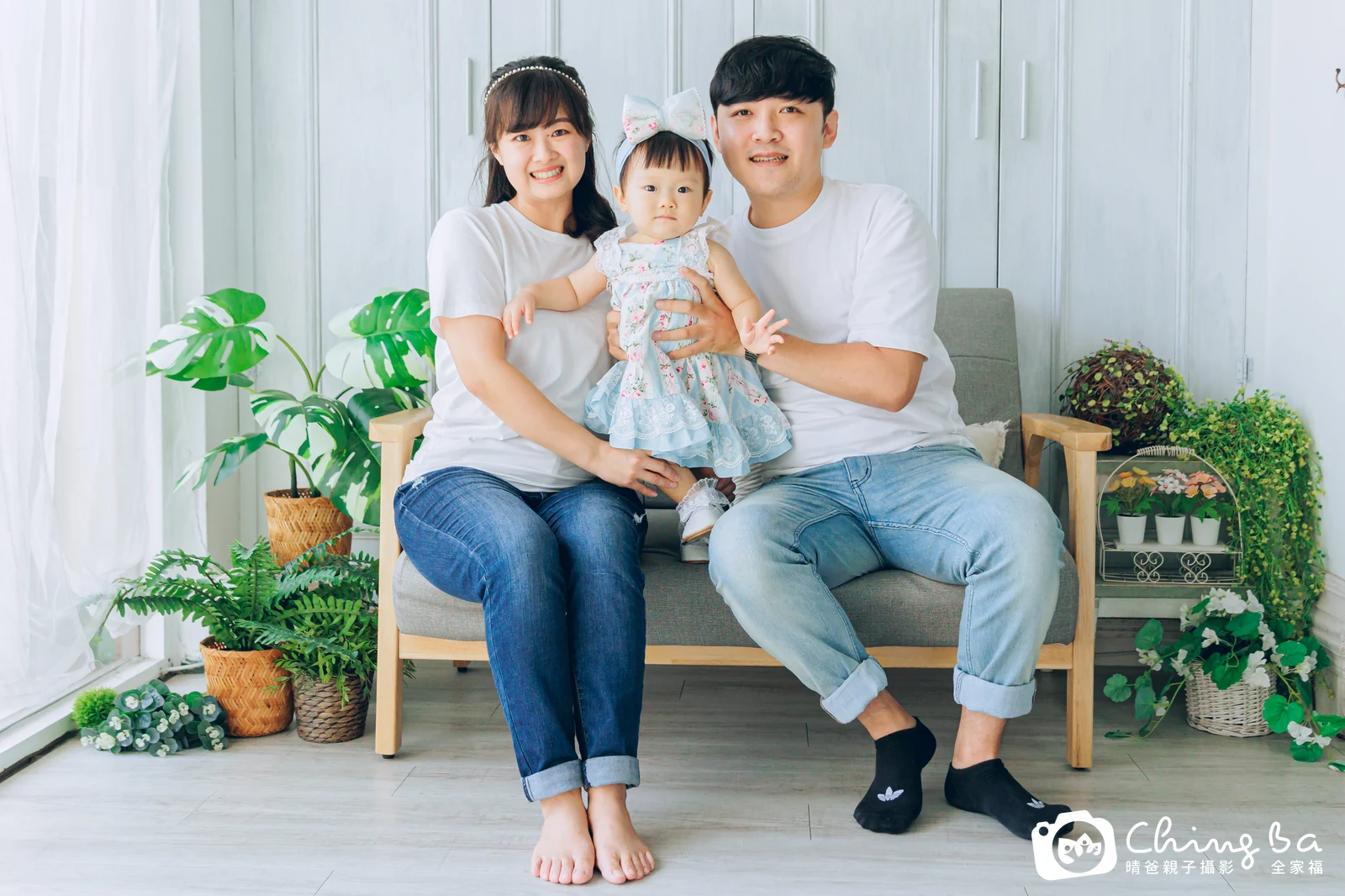 熊小妞周歲抓周儀式的紀錄（2023 年秋季・假日場）