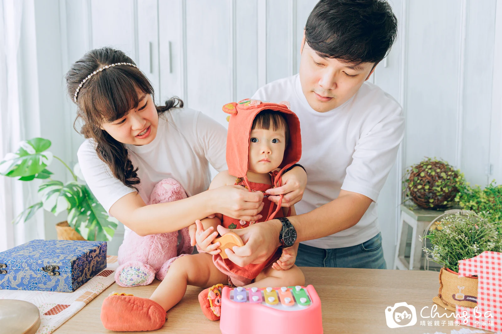 熊小妞在台中拍小家庭抓周的珍貴一刻