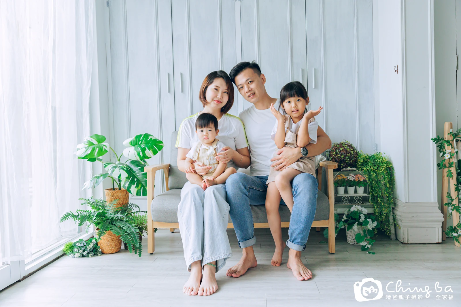 霏 1 歲寶貝 台中小家庭抓周紀念照｜晴爸親子攝影