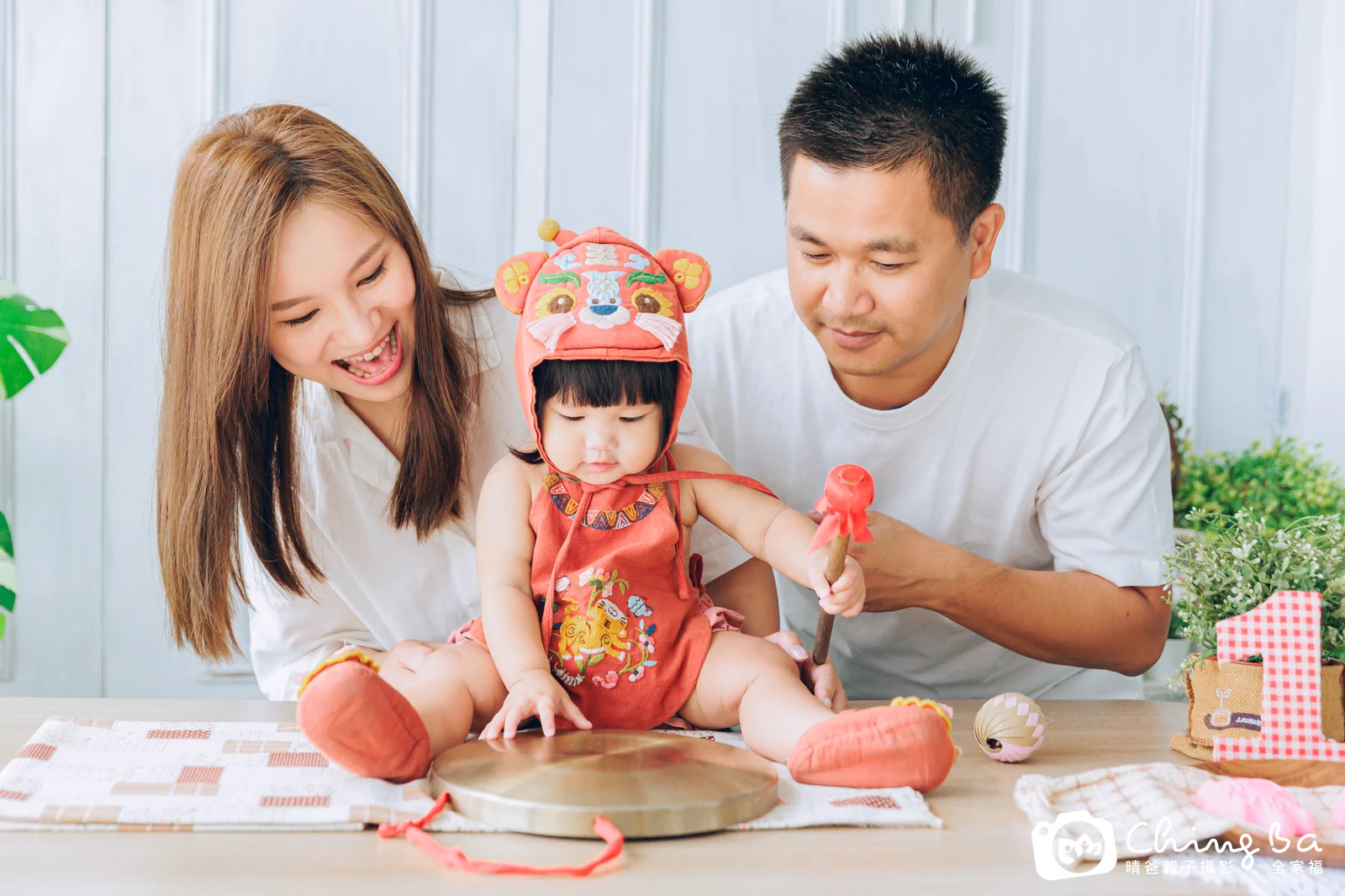 Ellie周歲抓周儀式的紀錄（2023 年秋季・假日場）