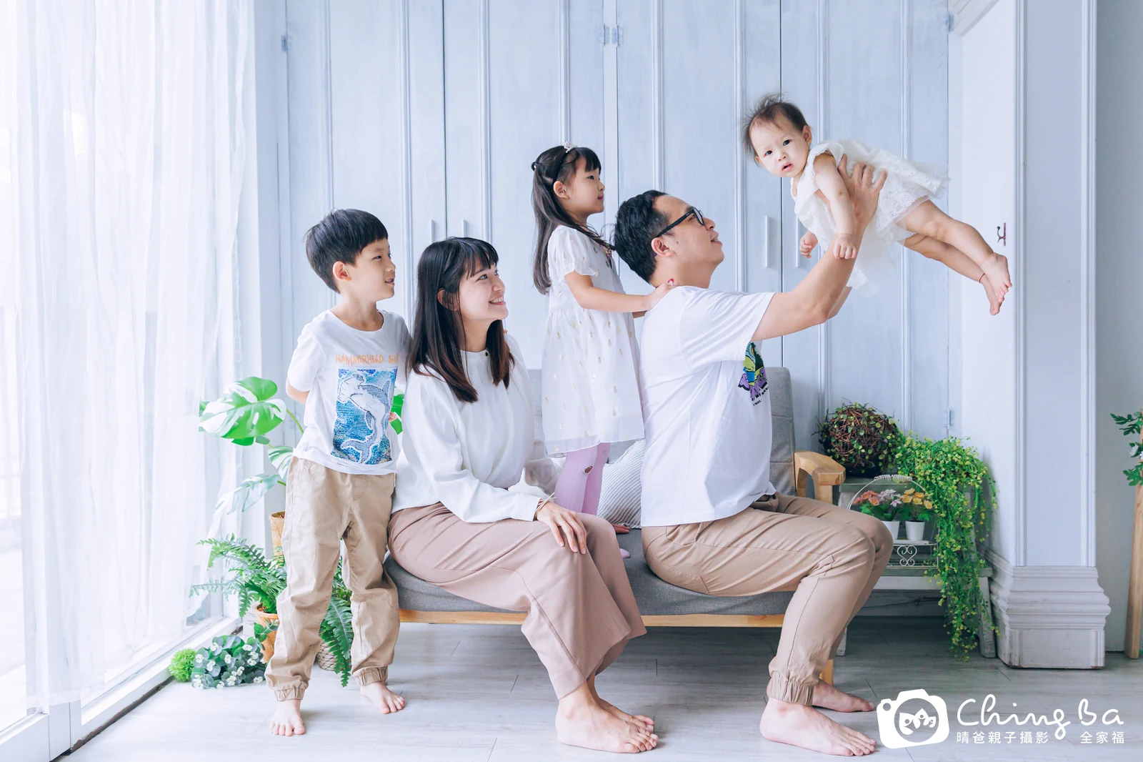 淇 1 歲寶貝 台中小家庭抓周紀念照｜晴爸親子攝影