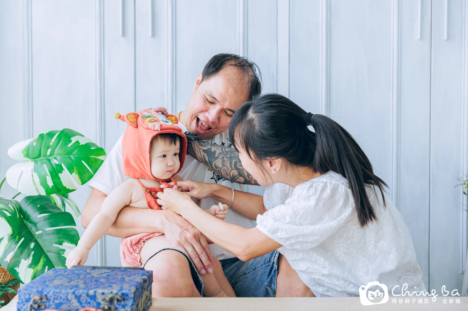 小妞妞在台中拍小家庭抓周的珍貴一刻