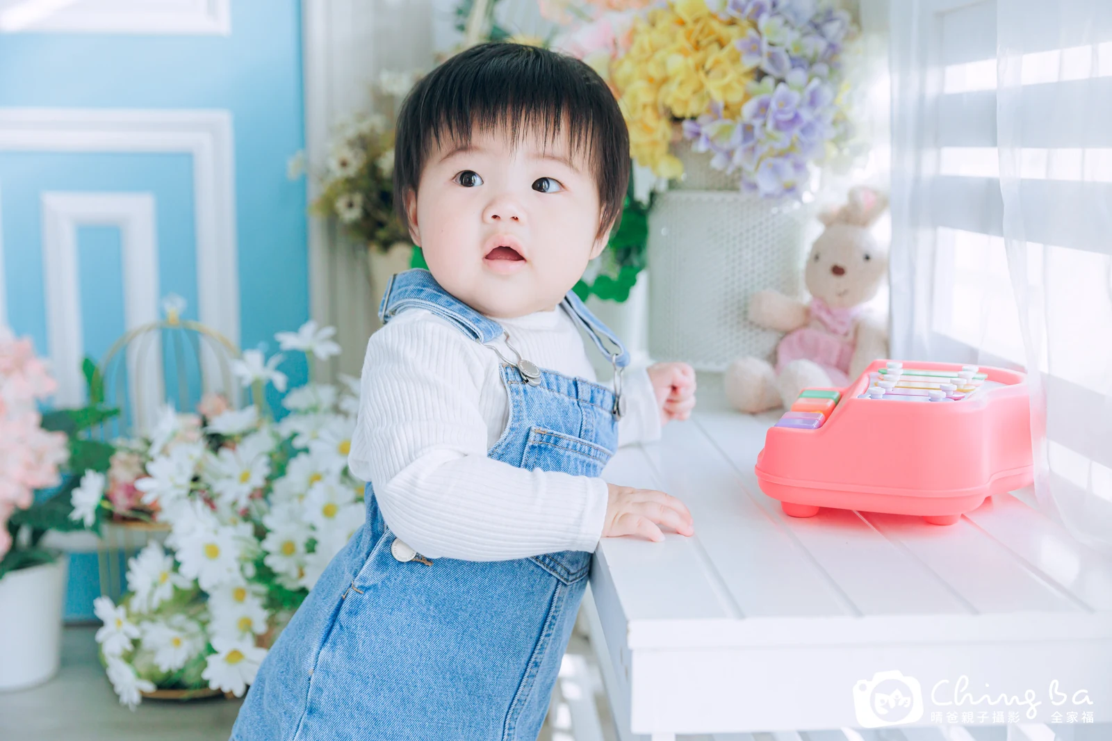 寶妹周歲抓周儀式的紀錄（2023 年冬季・平日場）