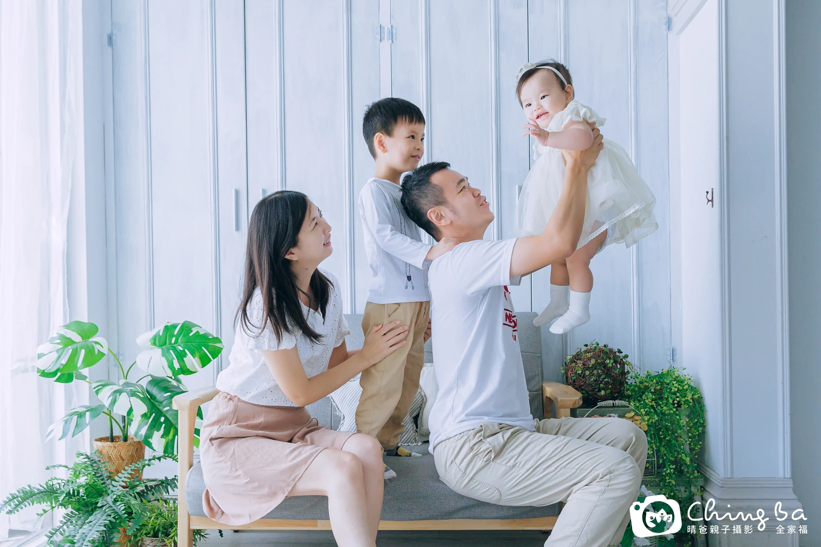 琦 1 歲寶貝 台中小家庭抓周紀念照｜晴爸親子攝影
