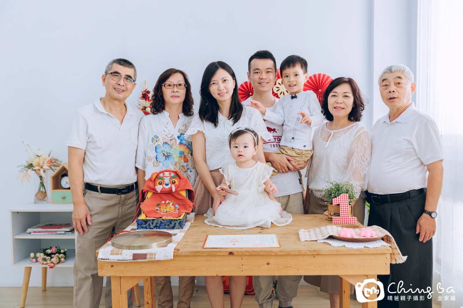 琦的台中小家庭抓周拍攝現場