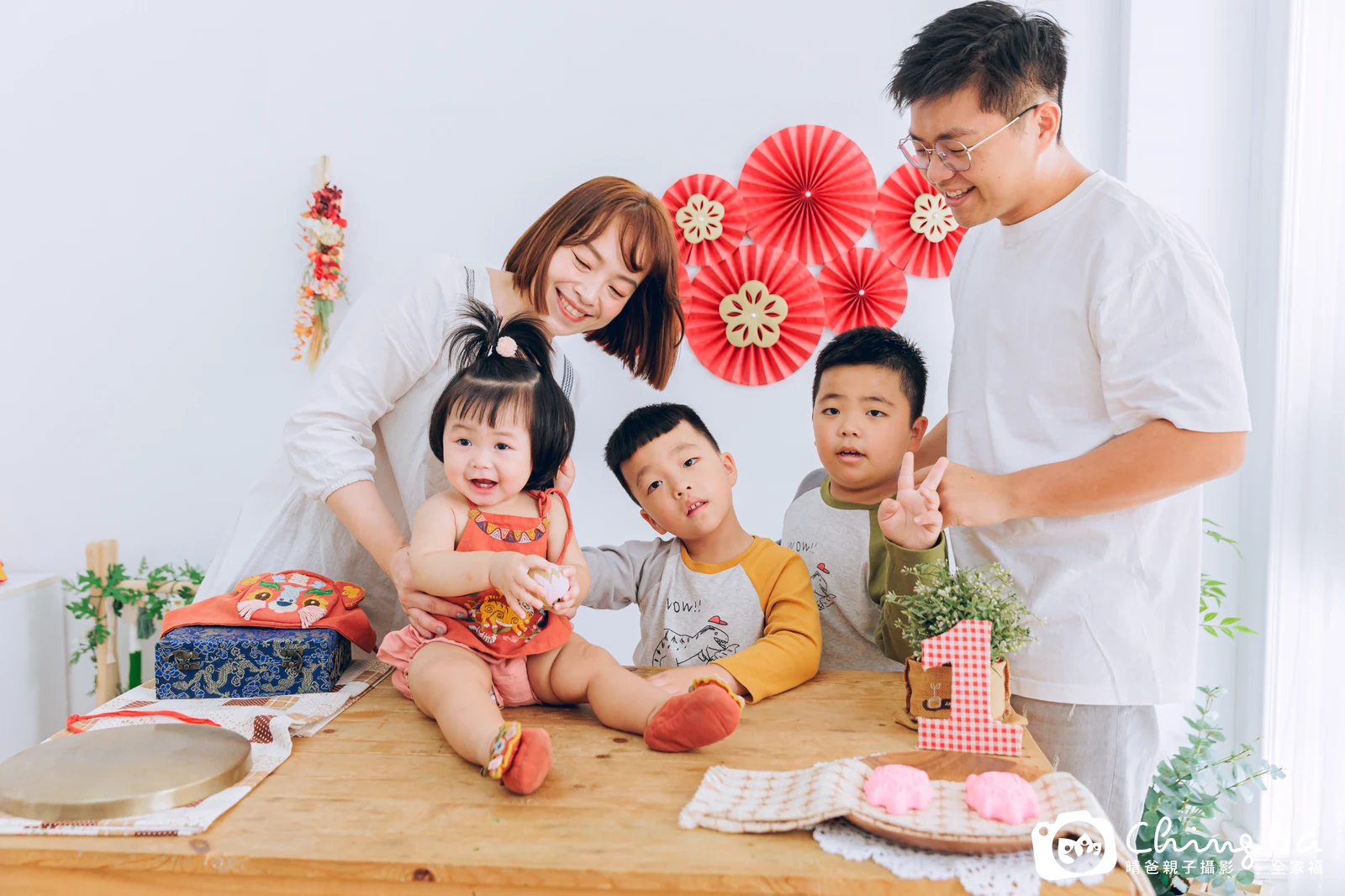 霏霏的台中小家庭抓周拍攝現場