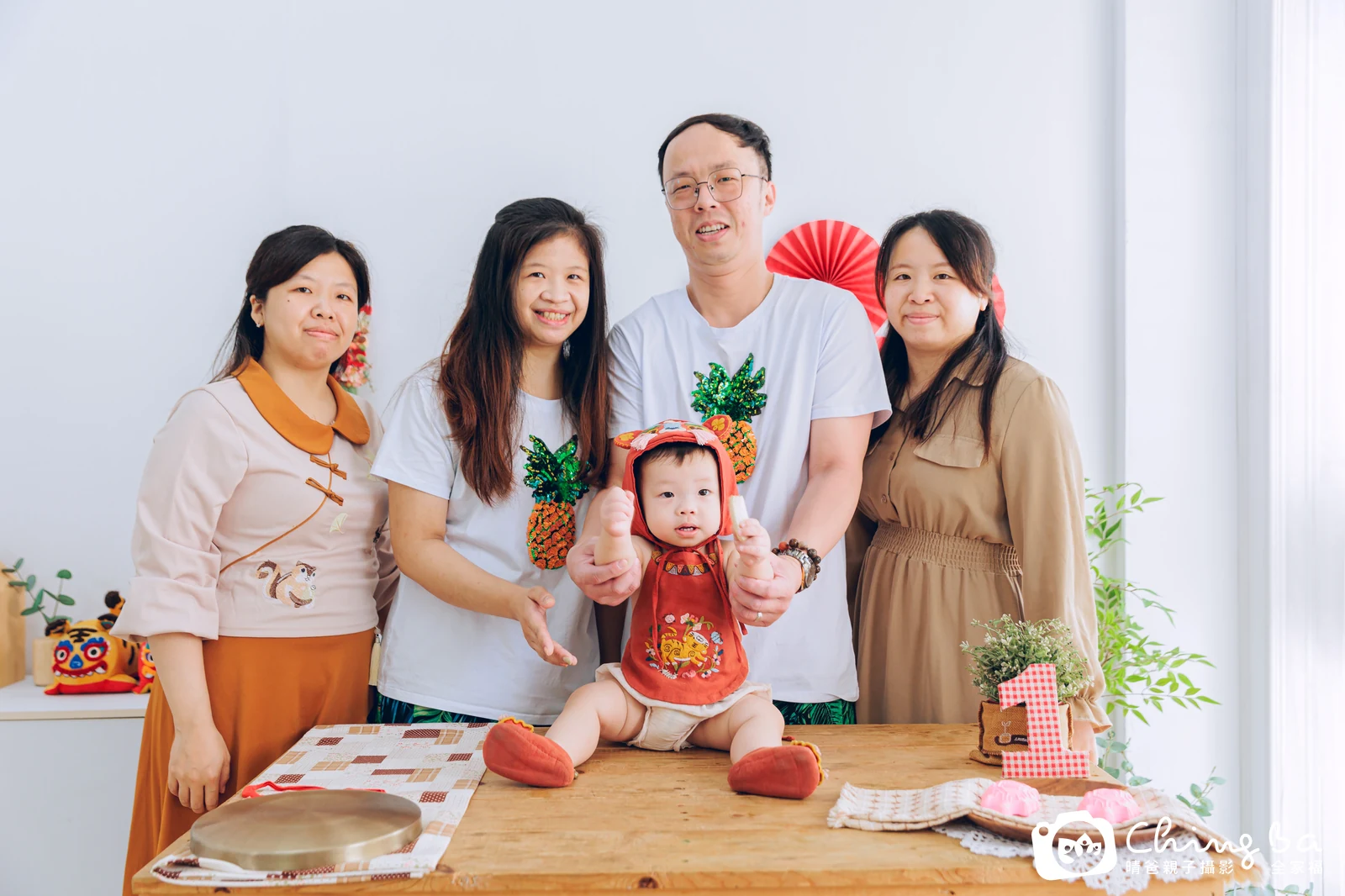 小老虎寶貝抓周拍攝
