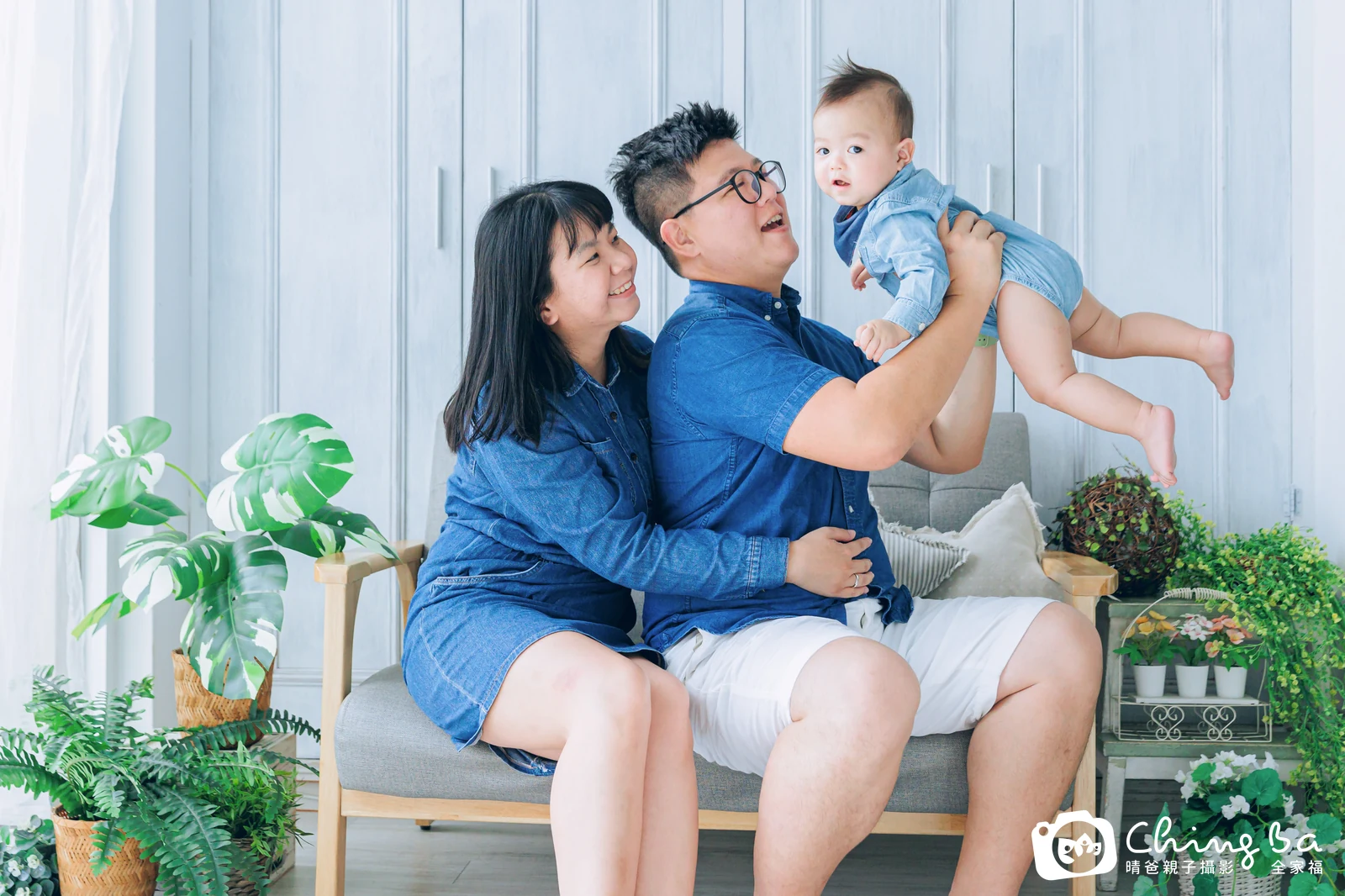 阿虎 1 歲寶貝 台中小家庭抓周紀念照｜晴爸親子攝影