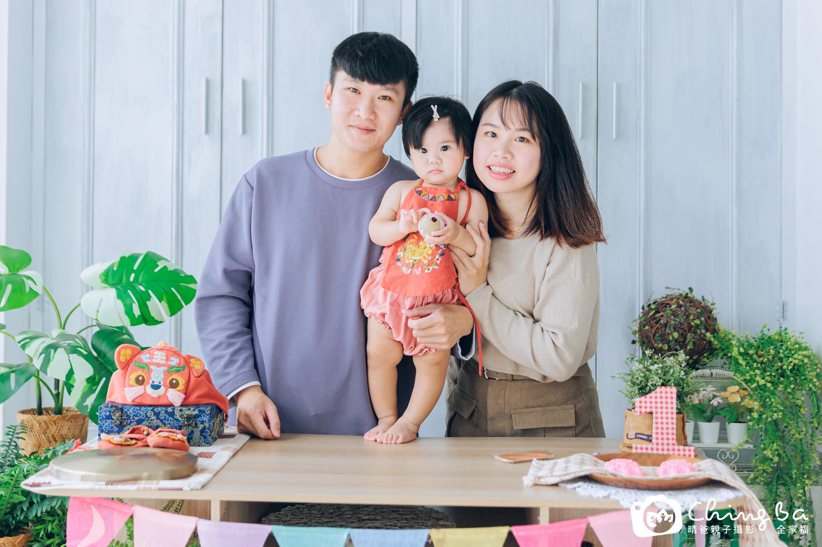 恩恩在台中拍小家庭抓周的珍貴一刻