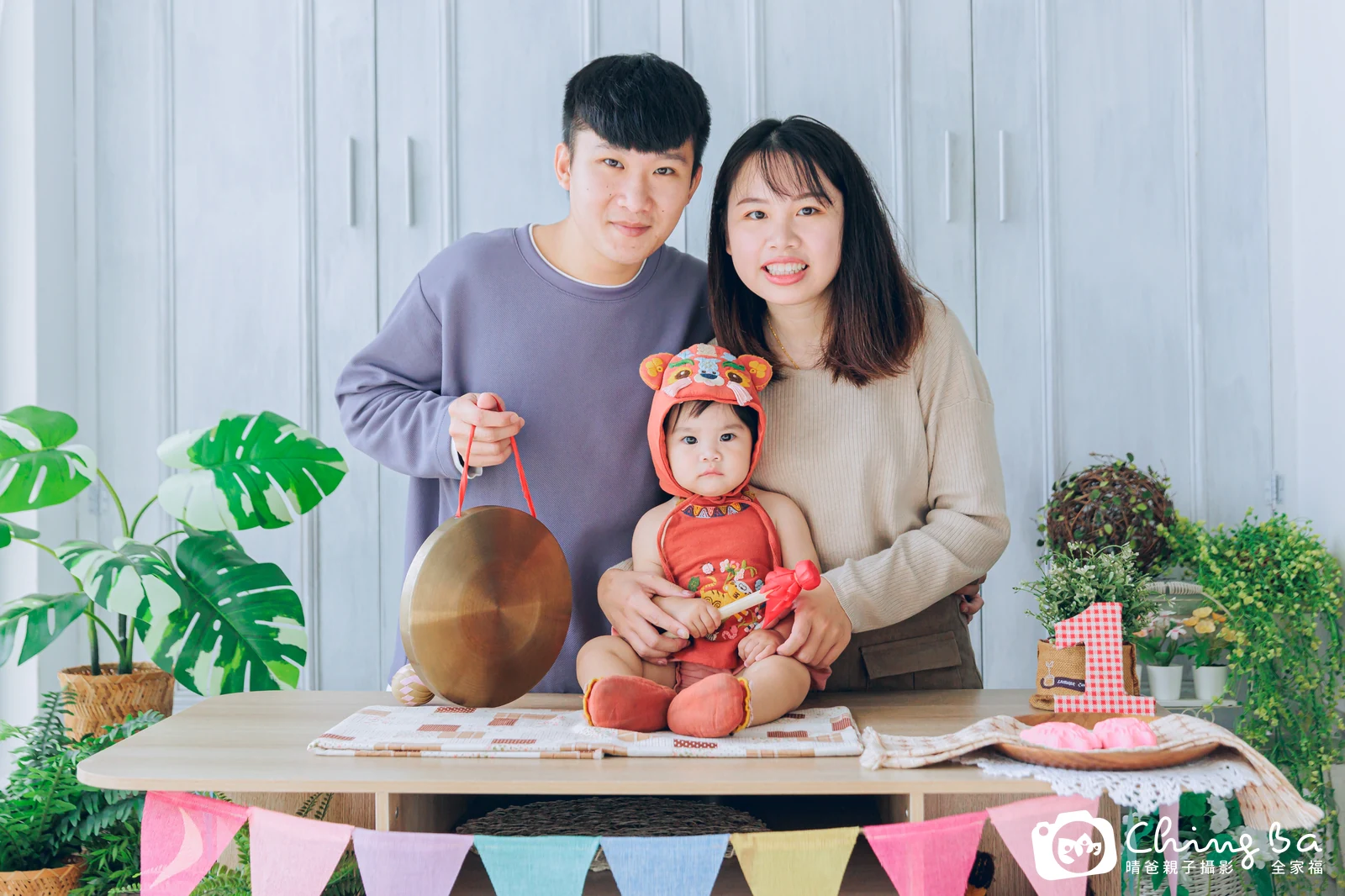 恩恩在台中拍小家庭抓周的珍貴一刻