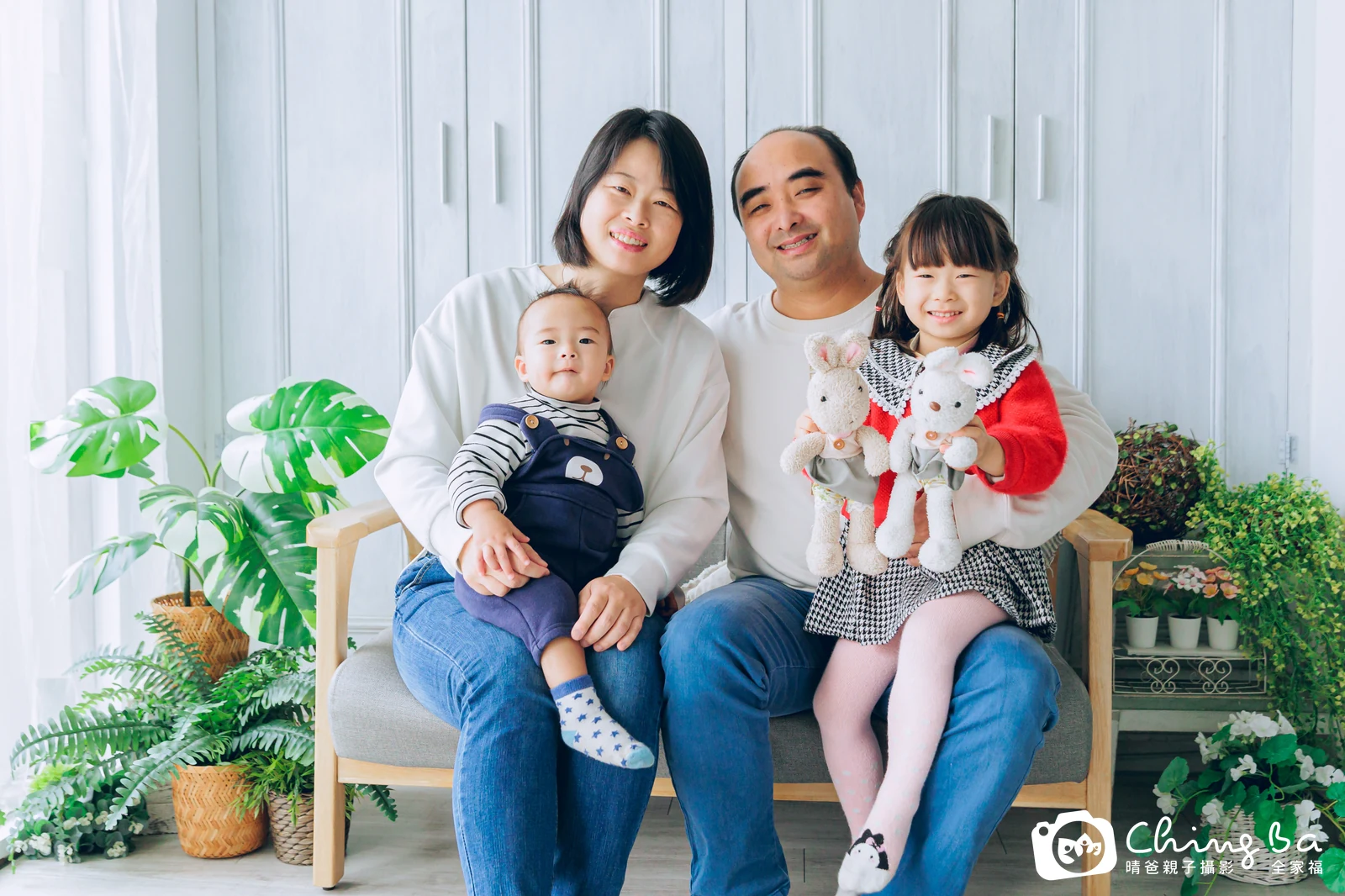 展 1 歲寶貝 台中小家庭抓周紀念照｜晴爸親子攝影