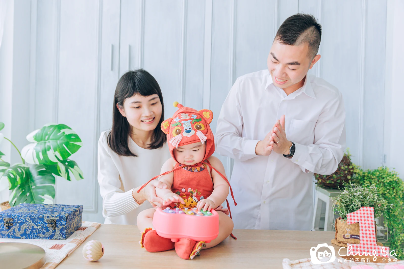翊周歲抓周儀式的紀錄（2023 年冬季・假日場）