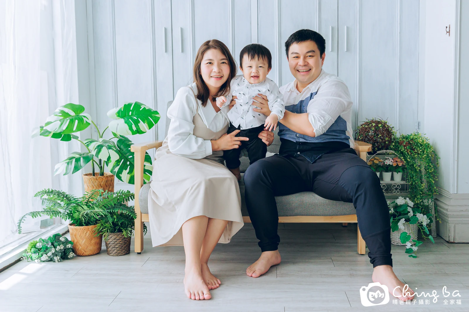 均的台中小家庭抓周拍攝現場