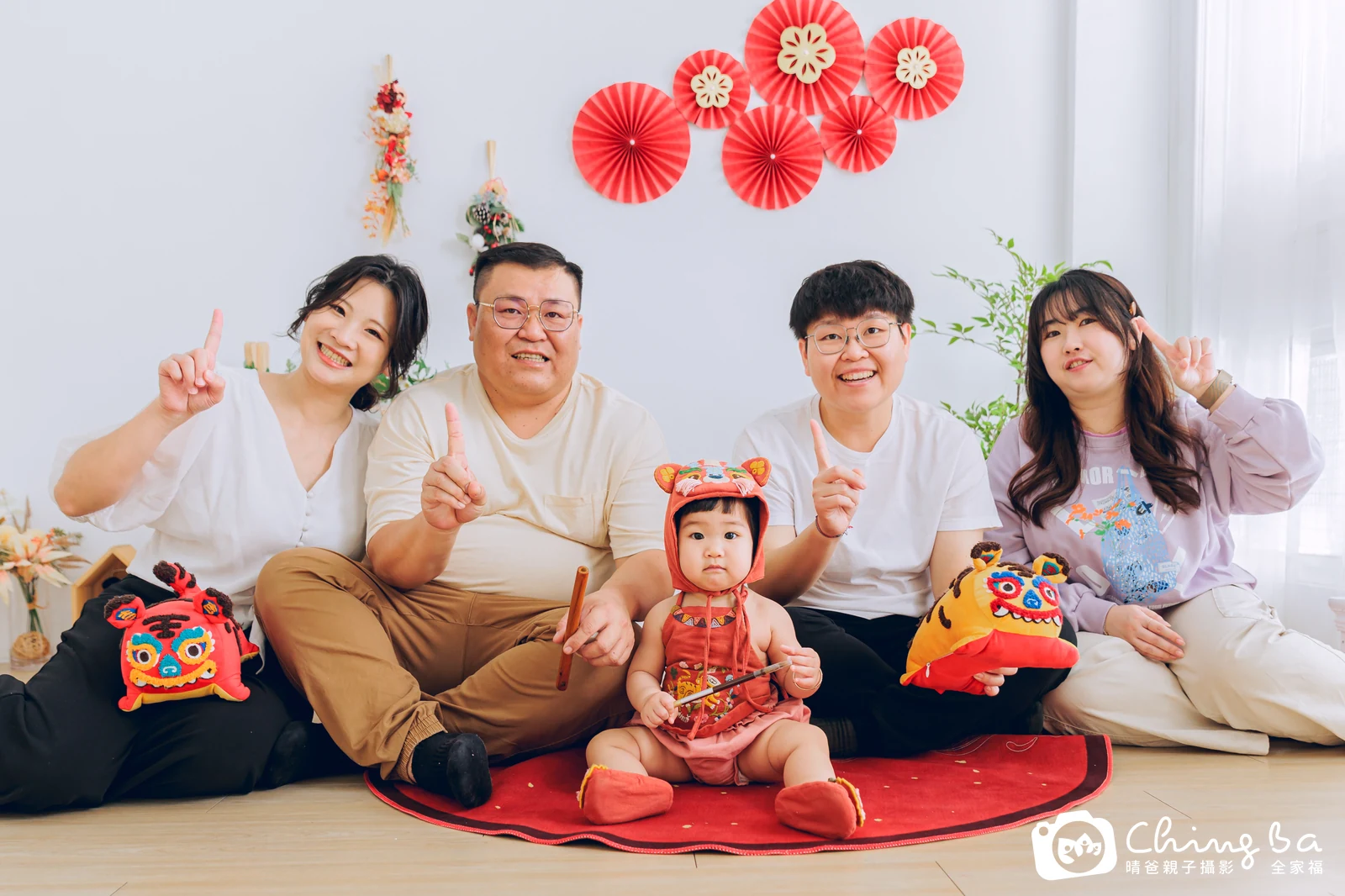 小蹦啾的台中小家庭抓周拍攝現場