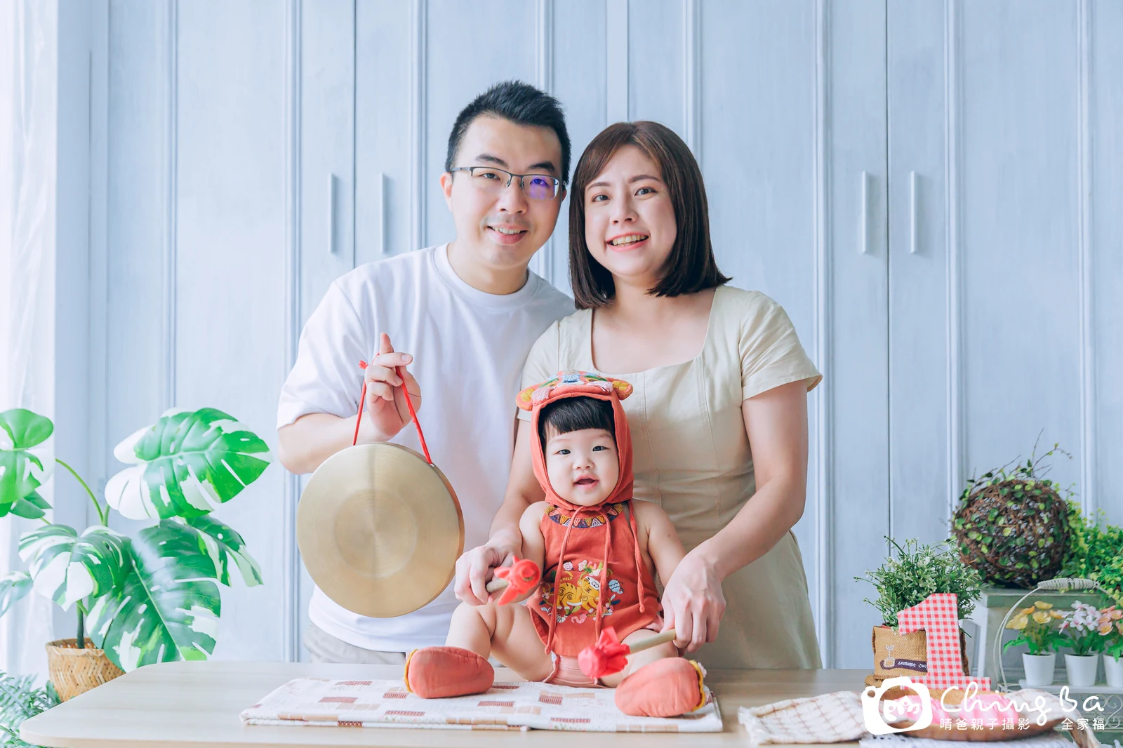 云云的台中小家庭抓周拍攝現場