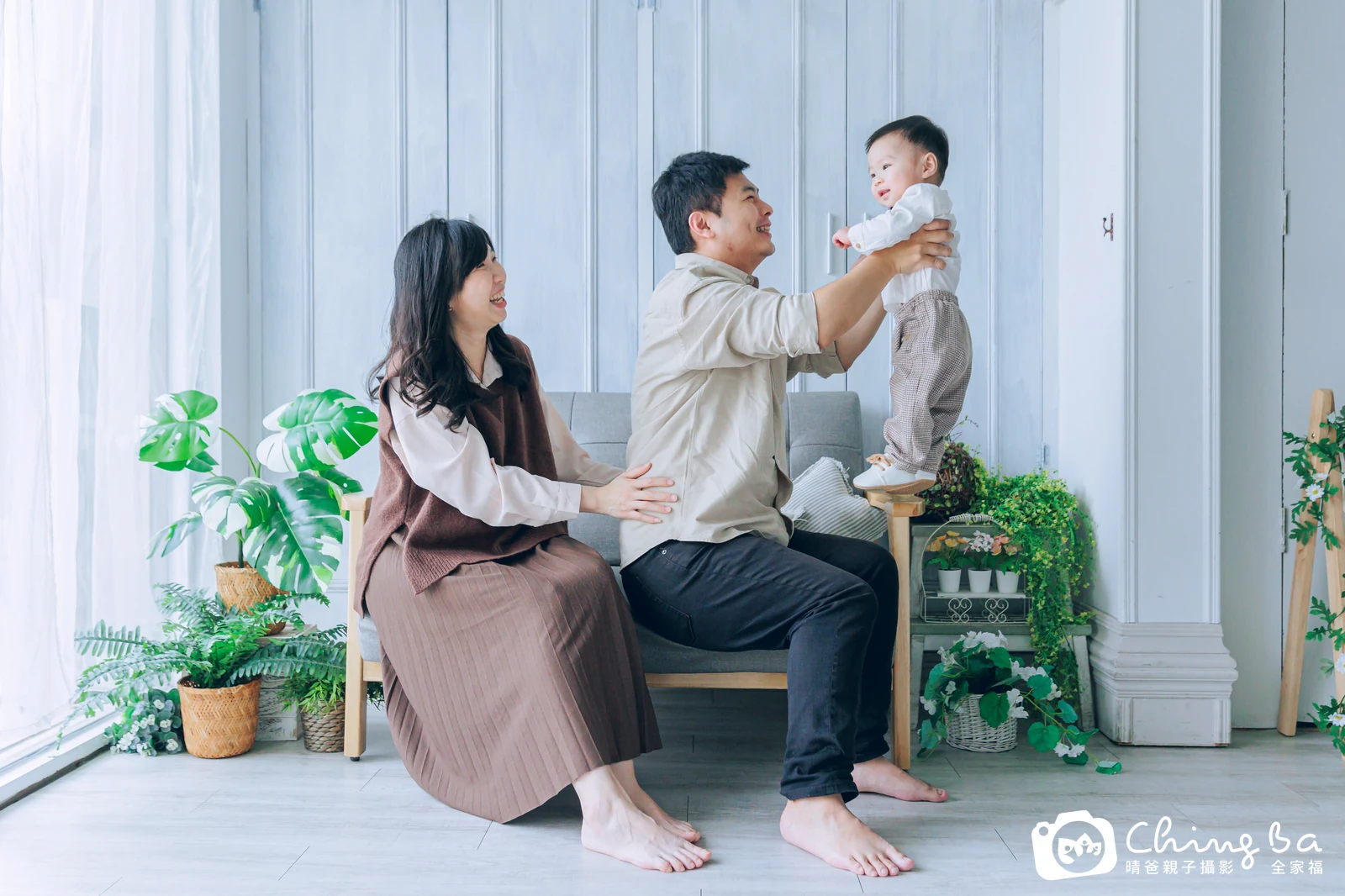 小澄澄 1 歲寶貝 台中小家庭抓周紀念照｜晴爸親子攝影
