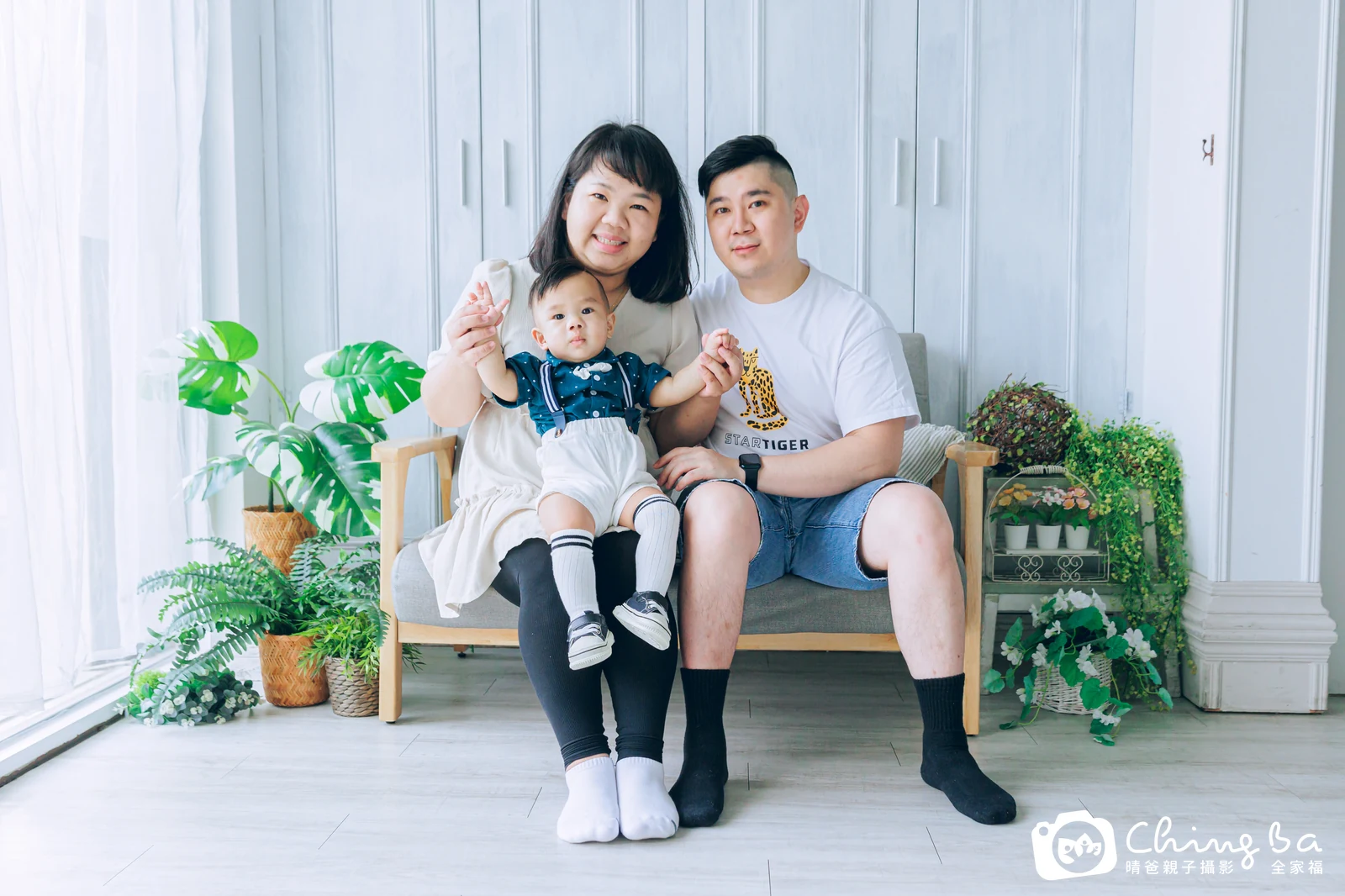 旂旂的台中小家庭抓周拍攝現場