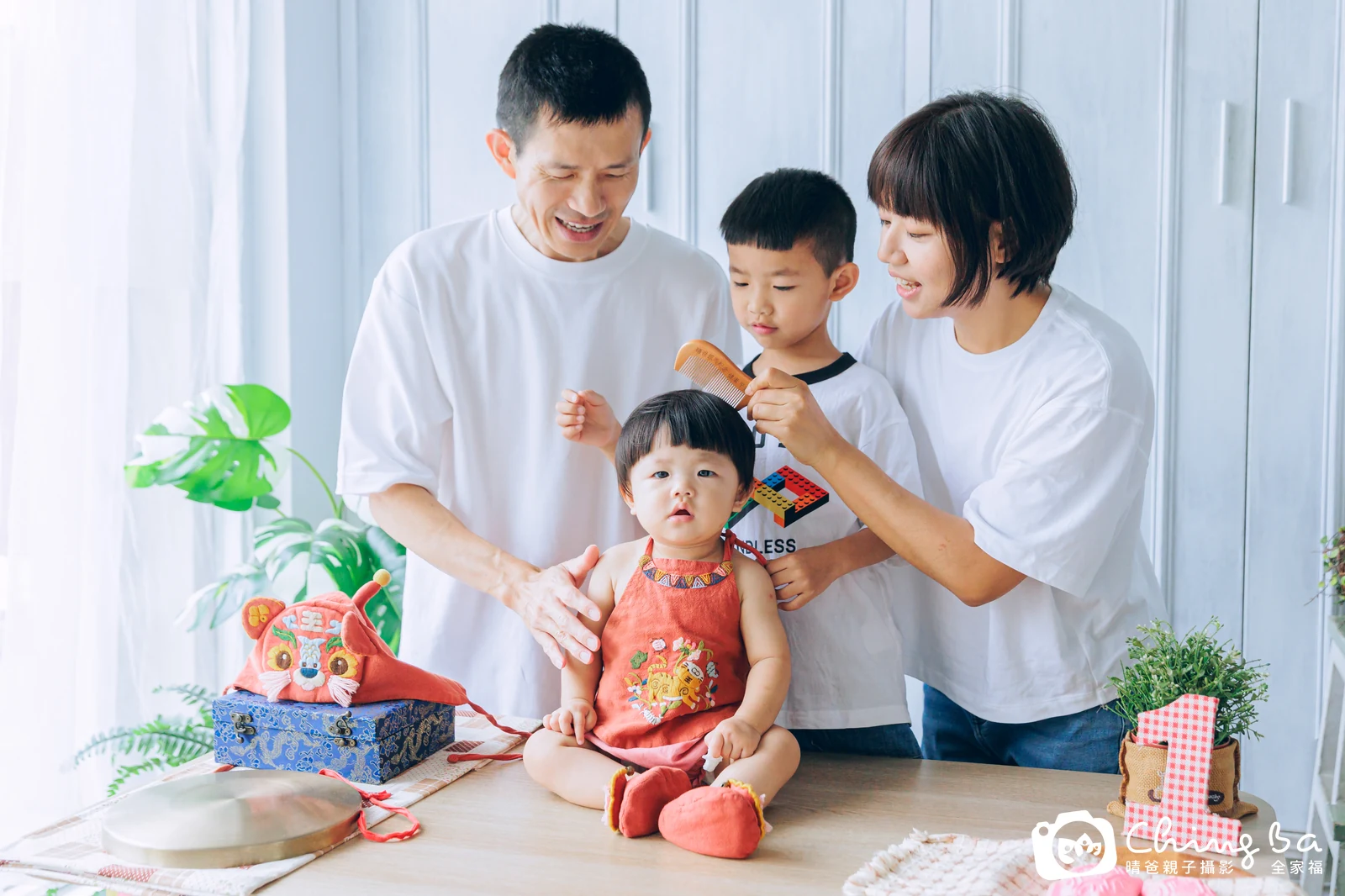 萱萱的台中小家庭抓周拍攝現場
