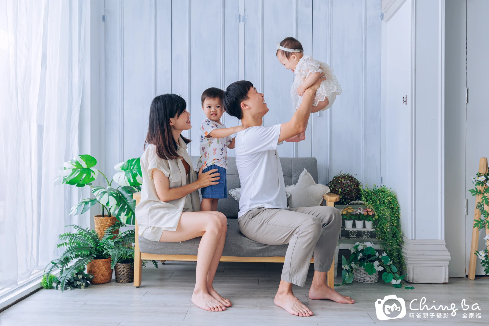 霏霏 約 1 歲寶貝 台中小家庭抓周紀念照｜晴爸親子攝影