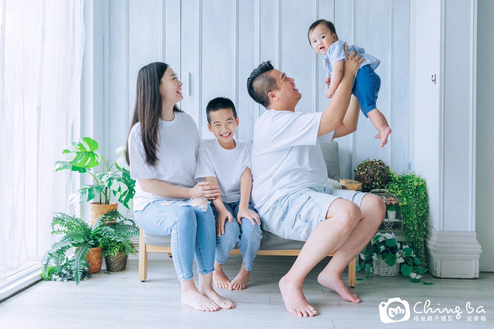 勛勛 1 歲寶貝 台中小家庭抓周紀念照｜晴爸親子攝影